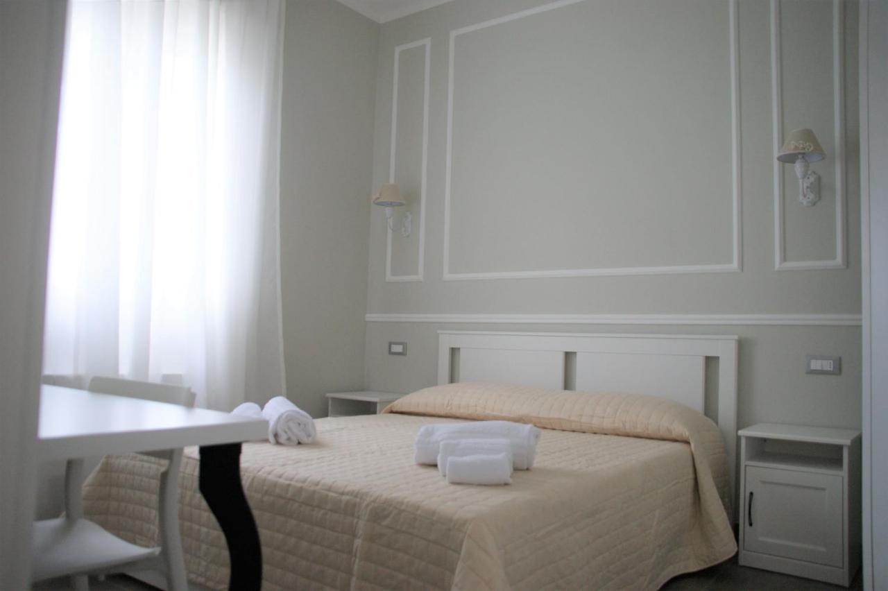 La Dama Room&Breakfast Russi ภายนอก รูปภาพ